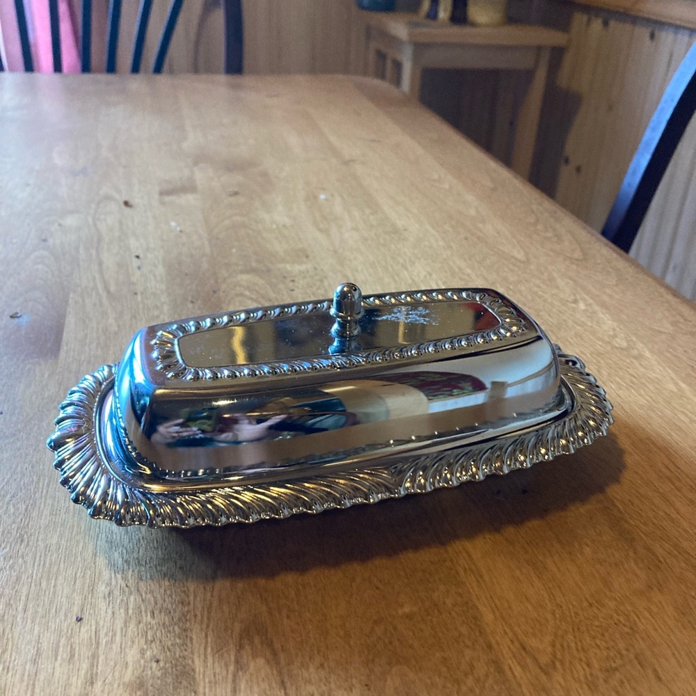 Irvin ware silver metal covered butter dish